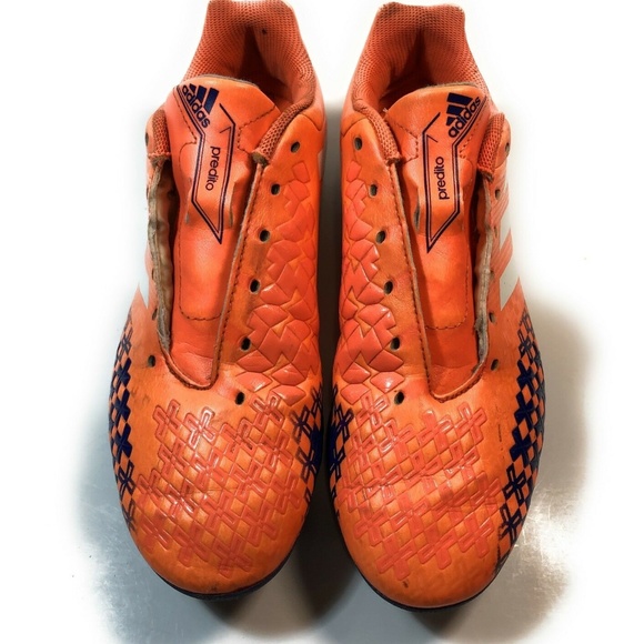 Soccer Cleats Adidas Predito TRX FG Shoes Sneakers - Picture 1 of 8